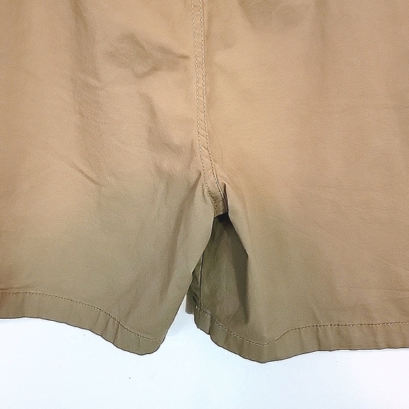 Gap Mens Shorts Casual L Khaki - Picture 4 of 7